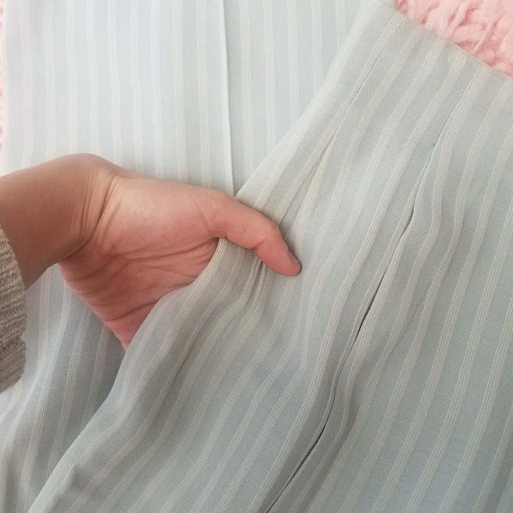 High waisted Emanuel Ungaro pinstripe trouser - Picture 5 of 8
